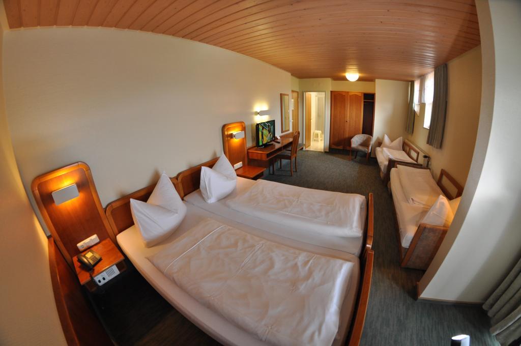 Hotel Berghof Petersberg  Exteriör bild